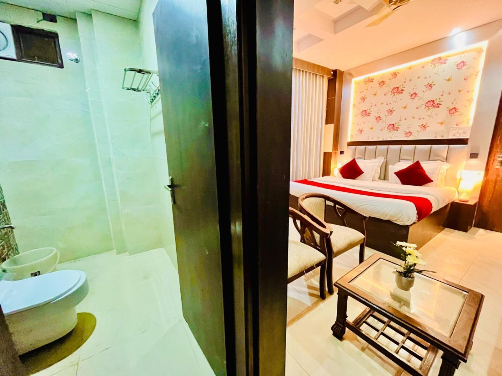 Hotel Rama - Best Selling Property In 哈里瓦 外观 照片